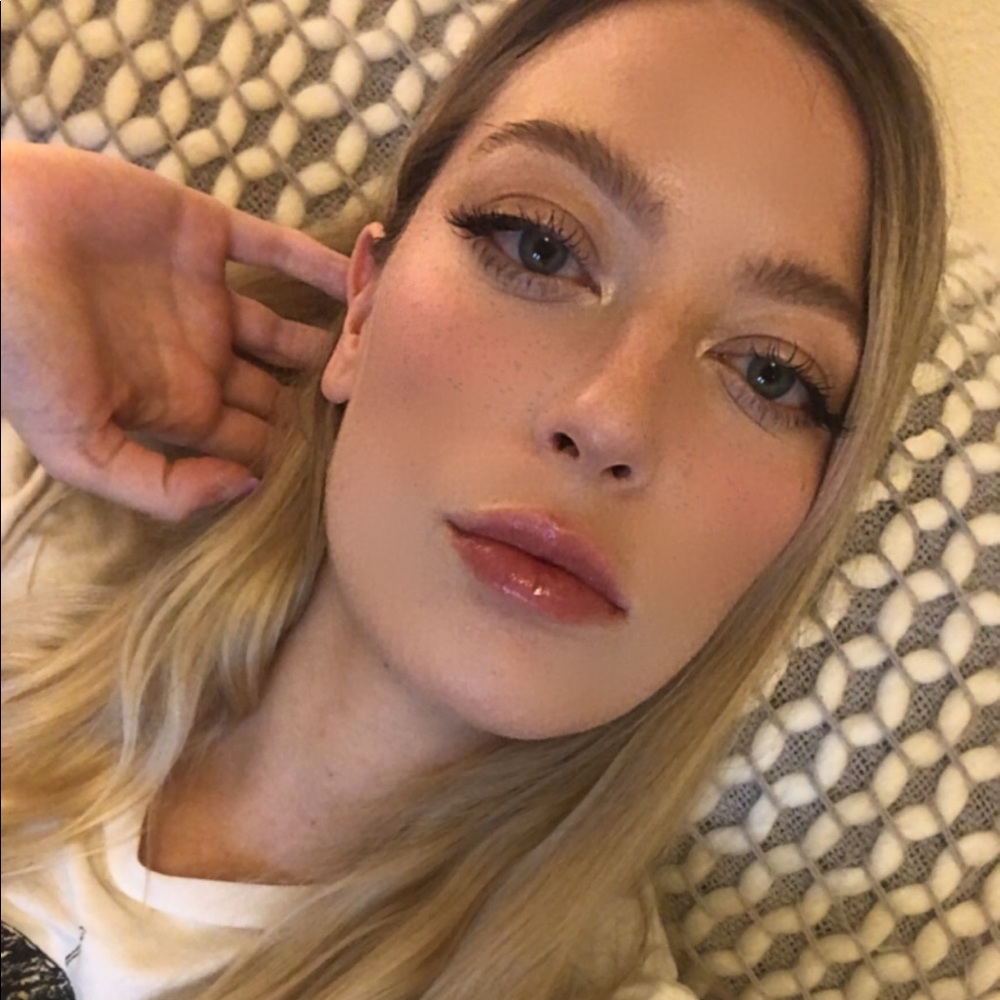 Meet your Posher, Taylor